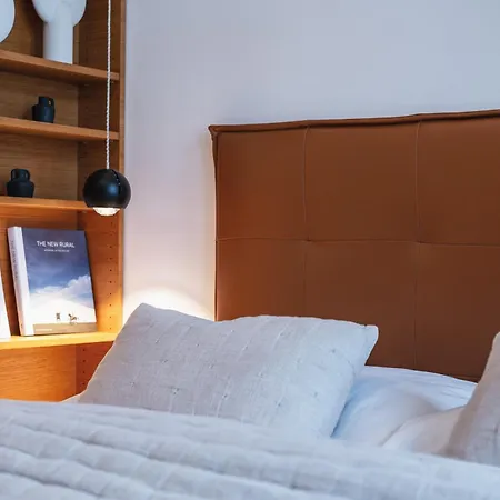 Days - Luxury In Hip Area - 