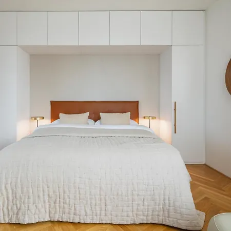 Apartment Days - Luxury In Hip Area - 