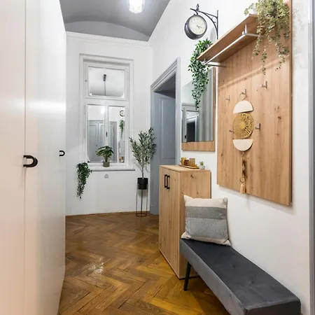 Apartment 3 Bedroom