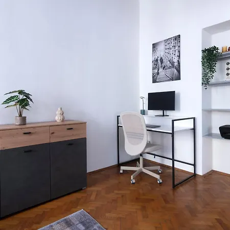 Apartment 3 Bedroom