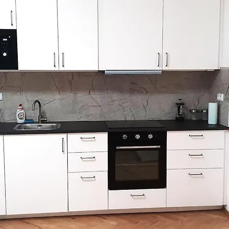 Arbes Apartment