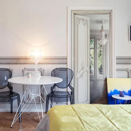 Days - Sunny Riverside With Terraces Apartment *