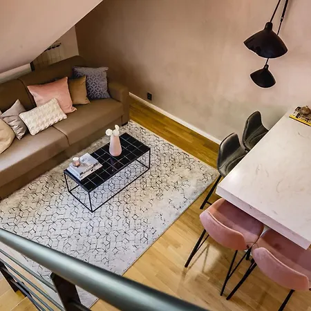 Apartment Days - Sunny Riverside With Terraces Prague