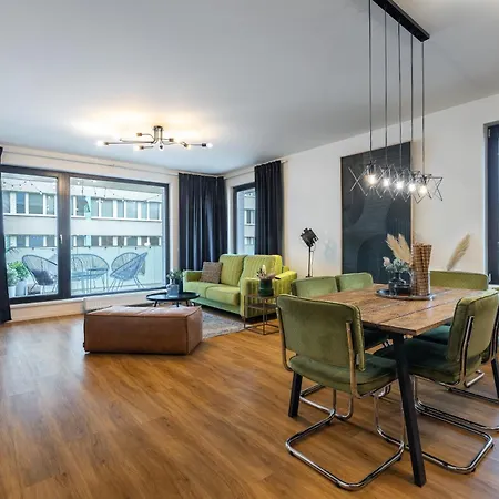 Invalidovna With Free Parking Apartment *
