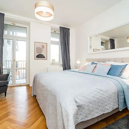 Apartment Amazing Two-bedroom With Terrace Prague