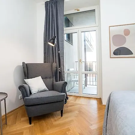 Amazing Two-bedroom With Terrace