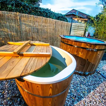 Botel Bay Houseboats Prague