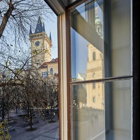 Apartment Days - Old Town Square