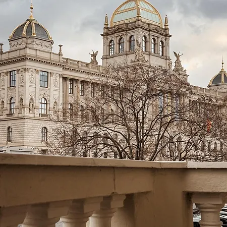 Turnkey I Wenceslas Square