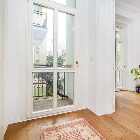 Designer Two-bedroom With Terrace Apartment Prague