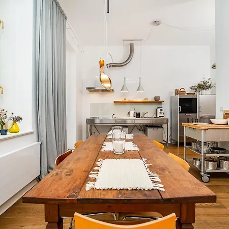 Apartment Designer Two-bedroom With Terrace Prague