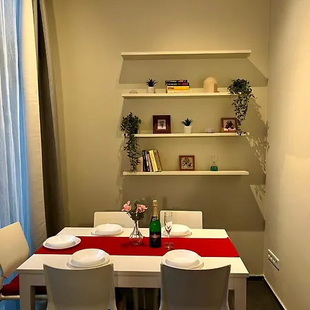 Opletalova 1min From Wenceslas Square Praha
