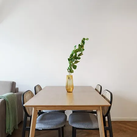 Limehome Halkova