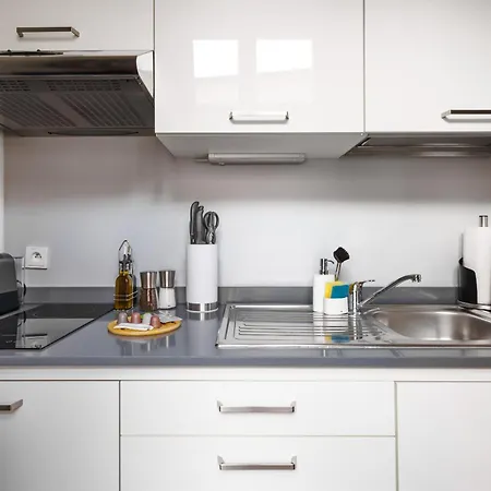 Aparthotel Limehome Halkova Praha