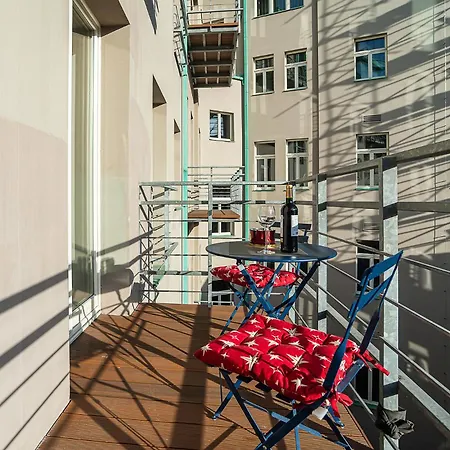 Apartment Stunning Designer With Terrace Prague