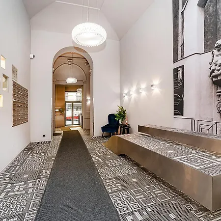 Apartment Stunning Designer With Terrace Prague