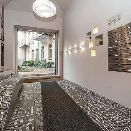 Stunning Designer With Terrace * Prague