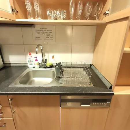 Cozygem Apt 2 Mins Walk Charles Bridge Apartment
