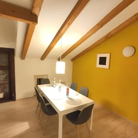 Apartment Cozygem Apt 2 Mins Walk Charles Bridge Prague