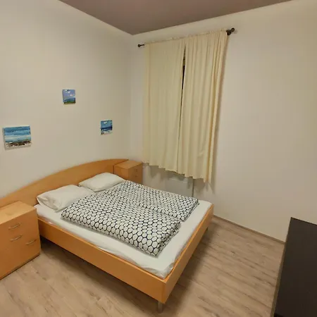 Cozygem Apt 2 Mins Walk Charles Bridge *