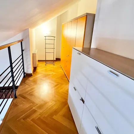 Miru Loft