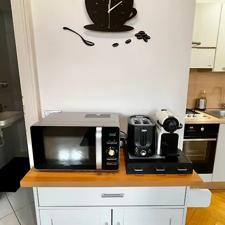 Apartment Miru Loft Prague