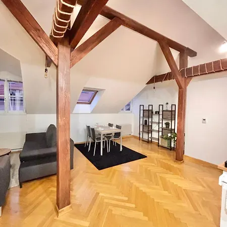 Miru Loft *