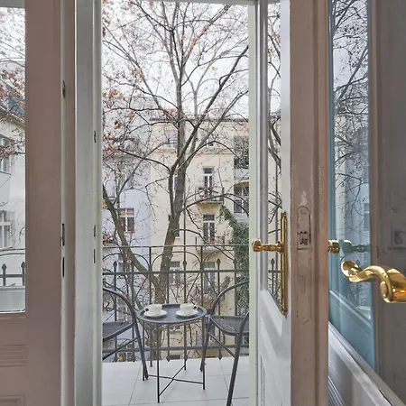 Aparthotel Janackovo - Riverside 4*