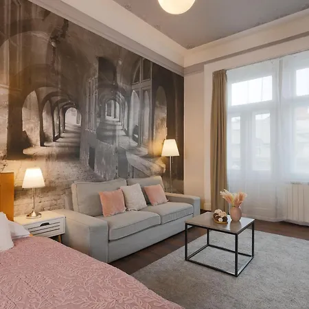 Aparthotel Janackovo - Riverside 4*