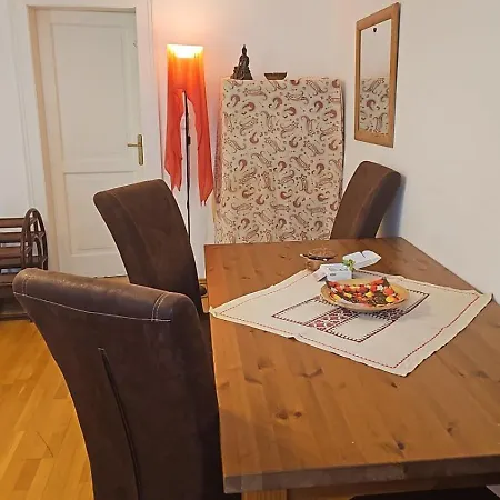 Laxmi Happy In Historical Accommodatie bij particulieren *