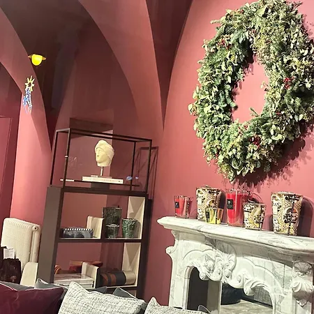 Bed & Breakfast Krocinova Prague