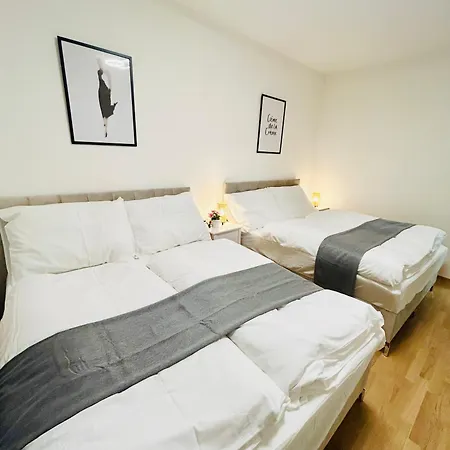 Apartment New Luxury At Andel Metro Station Prague