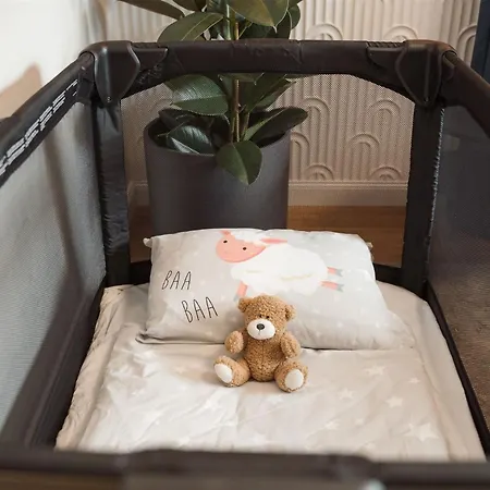 Luxury Sunny - Free Garage, Metro, Balcony, Ps5, 2nd Parking On Request Apartment *