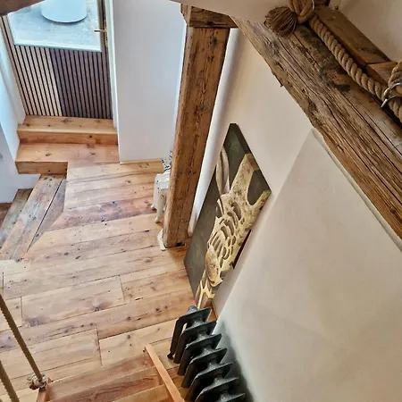Apartment Large-elegant-central-terrace Prague