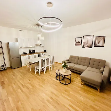 Apartment New Luxury At Andel Metro Station Prague
