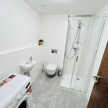 Apartment New Luxury At Andel Metro Station
