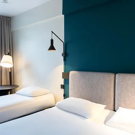 Otel Ibis Wenceslas Square 3*