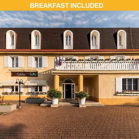 Carl Restaurant & Free Parking Hotel Praga