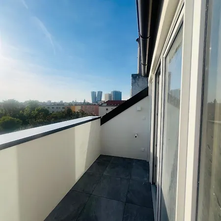 New Sunny Rooftop With A Terrace 10-15 Minutes Drive From Centre Apartment