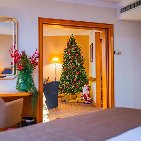 Corinthia 5* Praga