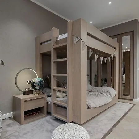 Old Town Luxury 3bd