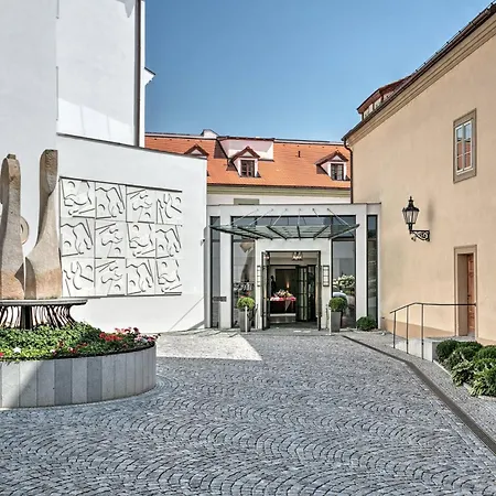 Augustine, A Luxury Collection Hotel, 5*