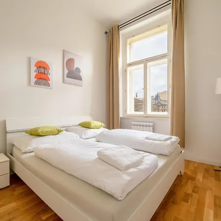 Apartment Millenium Palace By Rentez *