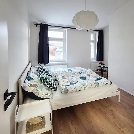 Modern Cosy Flat Near Vysehrad Prag