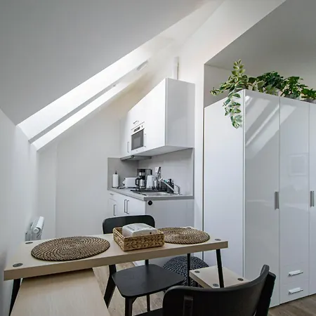 Florenc Charming Apartment