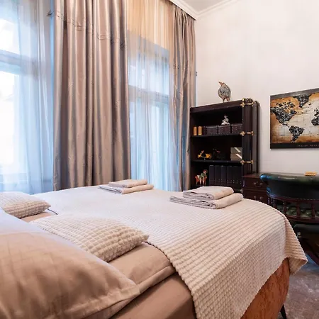 Staropramenna Garden Apartment Prague