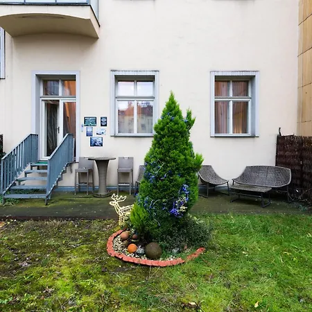 Staropramenna Garden Apartment Prague