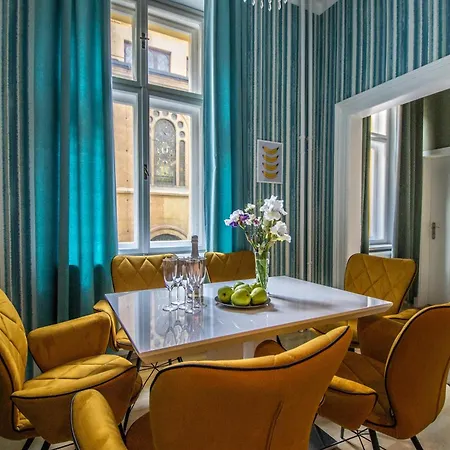 Apartment Place Of Grace - 3 Minutes From The Museum And Old Town Prague