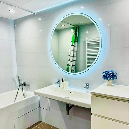 Apartment Nest Center