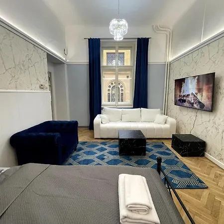 Apartment Place Of Grace - 3 Minutes From The Museum And Old Town *